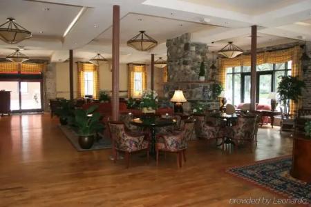 Staybridge Suites Savannah Historic District, an IHG - 38