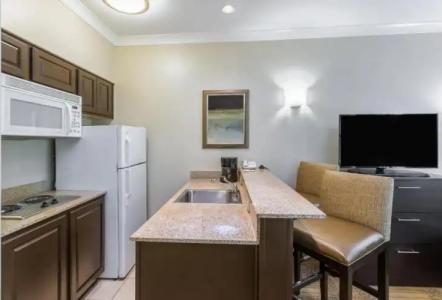 Staybridge Suites Savannah Historic District, an IHG - 67