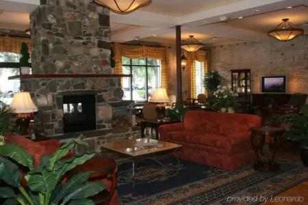 Staybridge Suites Savannah Historic District, an IHG - 44