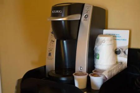 Holiday Inn Express Savannah - Historic District, an IHG - 57