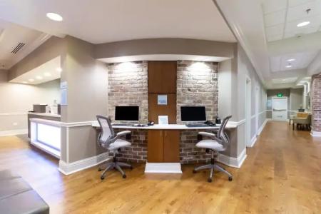 Holiday Inn Express Savannah - Historic District, an IHG - 24