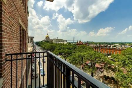 Holiday Inn Express Savannah - Historic District, an IHG - 69