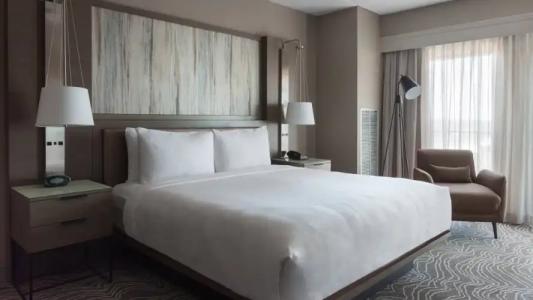 Marriott Savannah Riverfront - 58