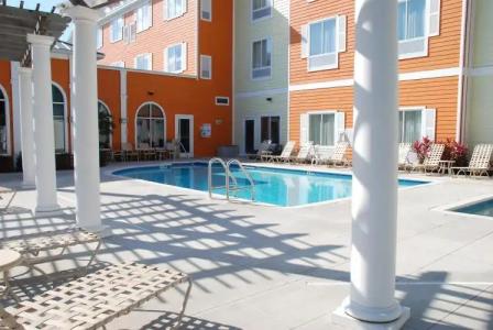 Hilton Garden Inn Lakeland - 16