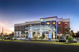Holiday Inn Express & Suites Lakeland South, an IHG Hotel, Lakeland
