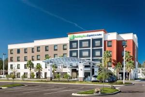 Holiday Inn Express & Suites Lakeland South, an IHG Hotel, Lakeland