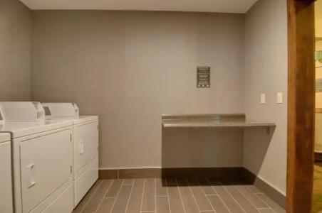 Best Western Plus Truckee-Tahoe - 34