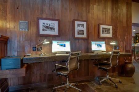 Best Western Plus Truckee-Tahoe - 21