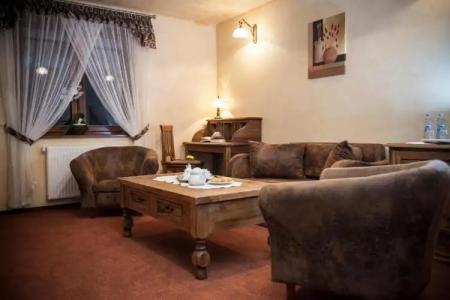 Dwór Karolówka - 53