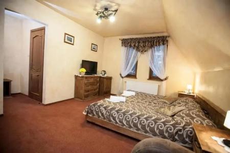 Dwór Karolówka - 50