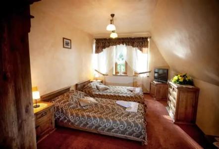 Dwór Karolówka - 44