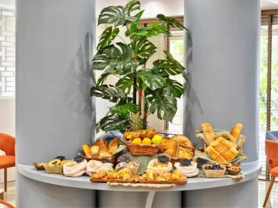 Phidias Piraeus - 12