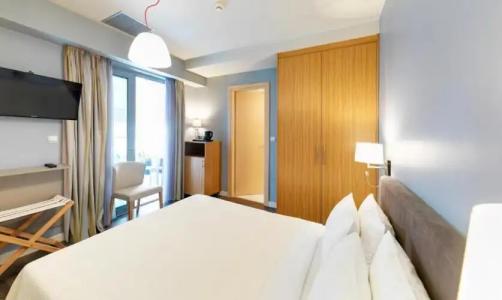 Phidias Piraeus - 106