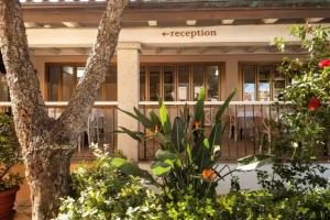 Hotel Donatella, Posada