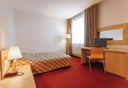 Rixwell Segevold - 12