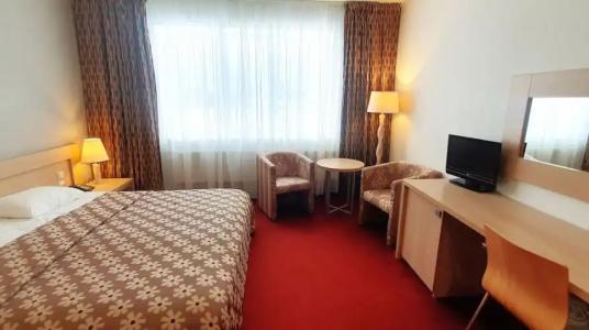 Rixwell Segevold - 16