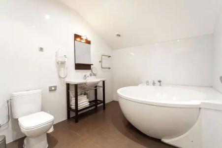 Rixwell Segevold - 44