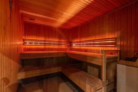 Rixwell Segevold - 19