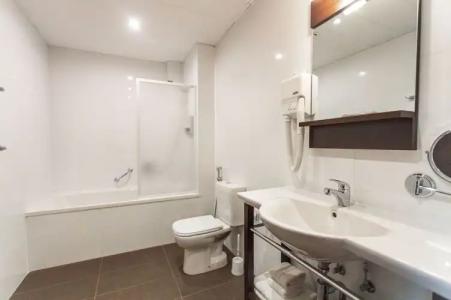 Rixwell Segevold - 22