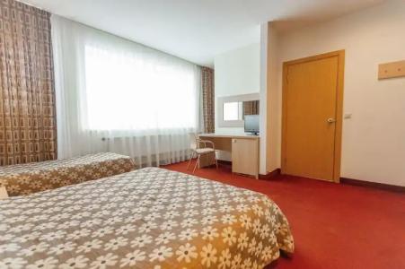 Rixwell Segevold - 4