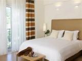 Luxury Suite with garden view