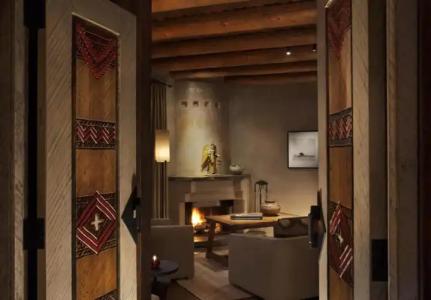 Rosewood Inn of the Anasazi - 11