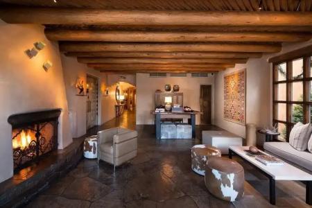 Rosewood Inn of the Anasazi - 14