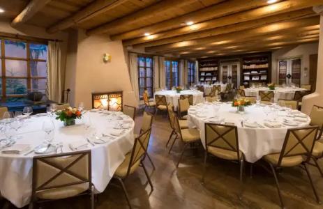 Rosewood Inn of the Anasazi - 16