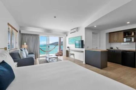 Coral Sea Marina Resort - 100