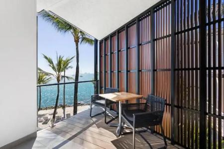 Coral Sea Marina Resort - 59