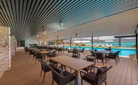 Coral Sea Marina Resort - 32