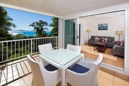 Coral Sea Marina Resort - 6