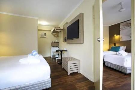 Mantra Club Croc - 42