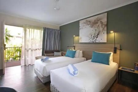 Mantra Club Croc - 67