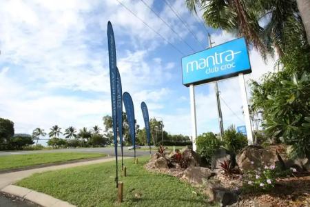 Mantra Club Croc - 23