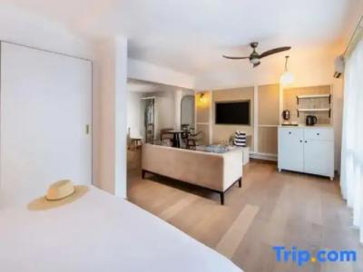 Mantra Club Croc - 141