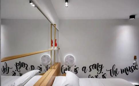 Thomais Boutique - 59