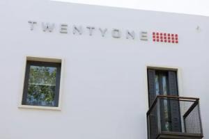 Twentyone Hotel, Athens