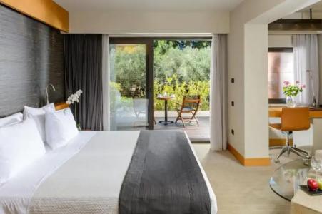 Alexander Beach & Spa - 43