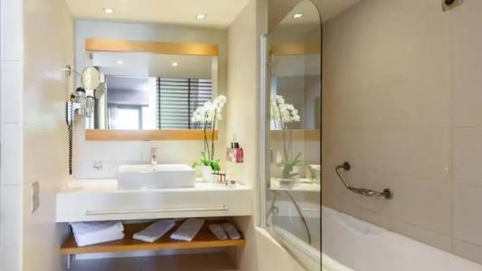 Alexander Beach & Spa - 51