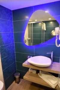 Hôtel Le Claridge - 75