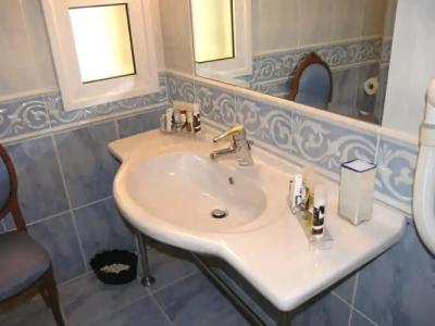 Agnantia Bed & Breakfast - 8