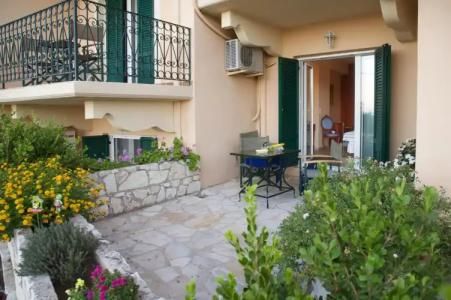 Agnantia Bed & Breakfast - 18