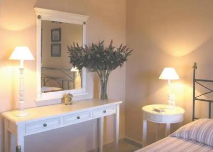 Agnantia Bed & Breakfast - 38