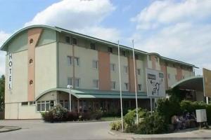 Jancsar Hotel, Szekesfehervar