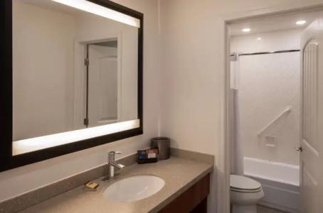 Best Western Plus Clocktower Inn - 58