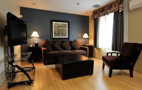 Best Western Plus Clocktower Inn - 85