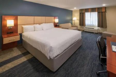 Best Western Plus Clocktower Inn - 37