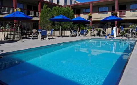 Best Western Plus Clocktower Inn - 15