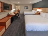 Standard Quadruple room with courtyard view